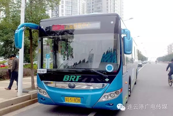 十大服務(wù)業(yè)滿(mǎn)意度排名揭曉?公交聚首、家居墊底